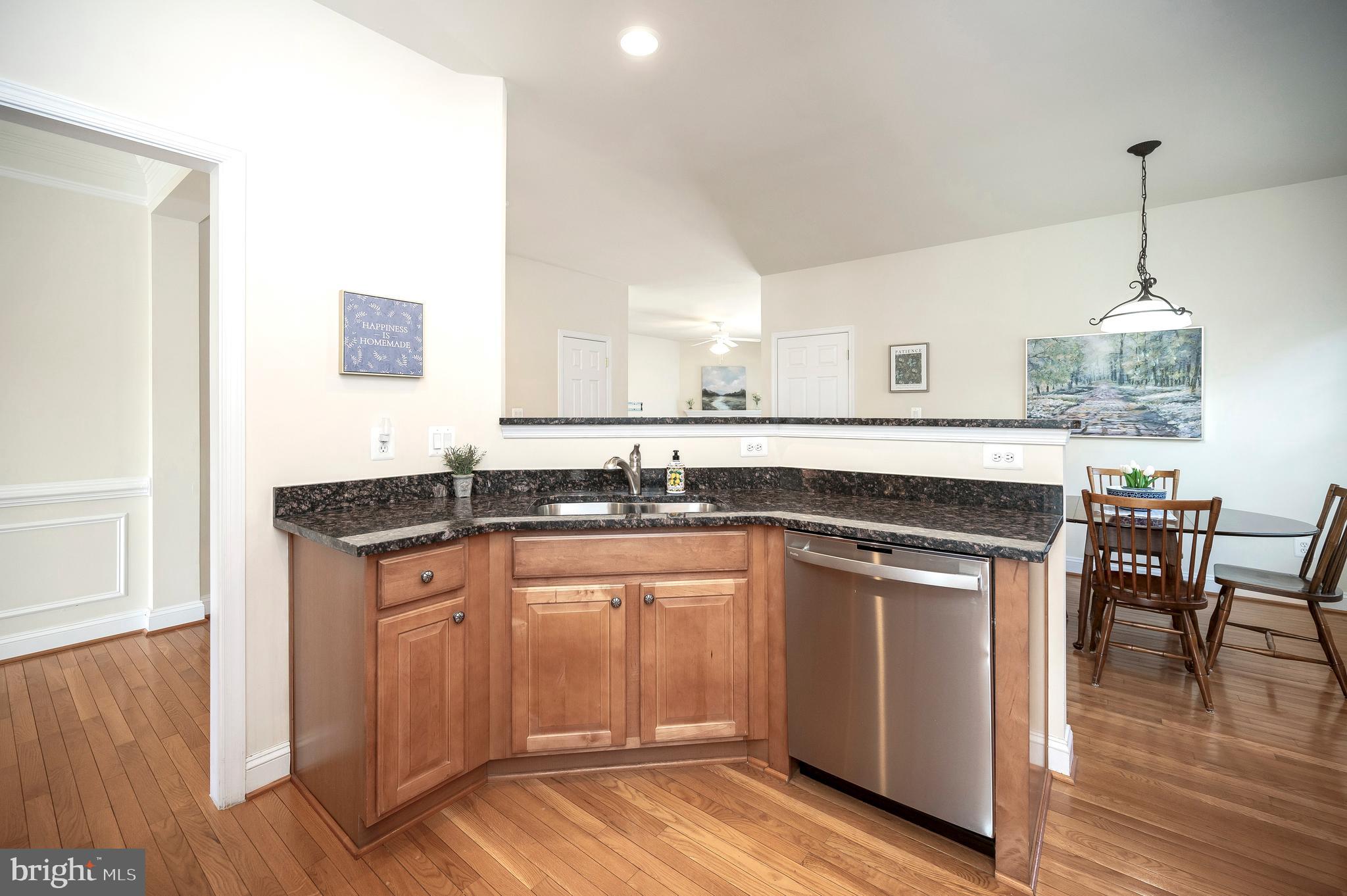 6219 E Dranesville Dr
