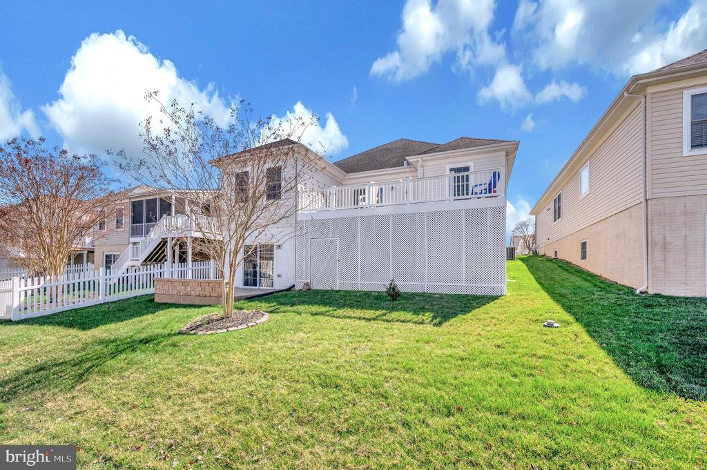 6219 E Dranesville Dr