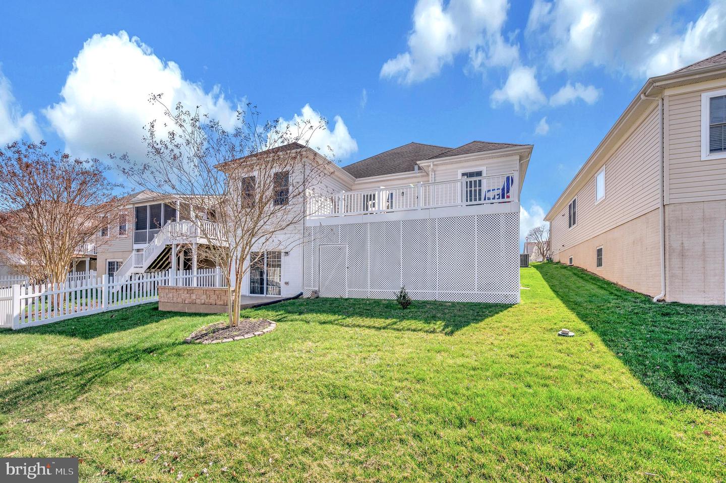 6219 E Dranesville Dr