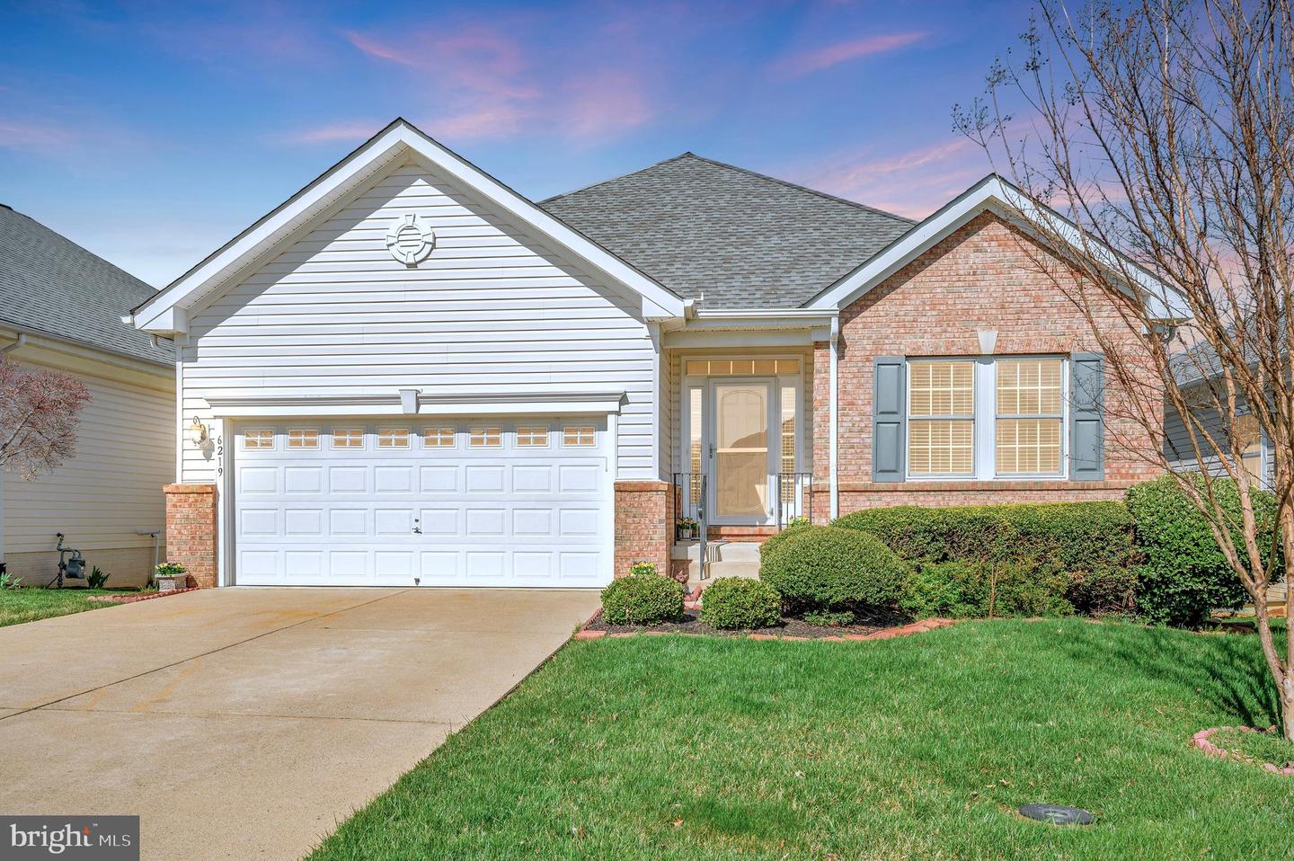 6219 E Dranesville Dr