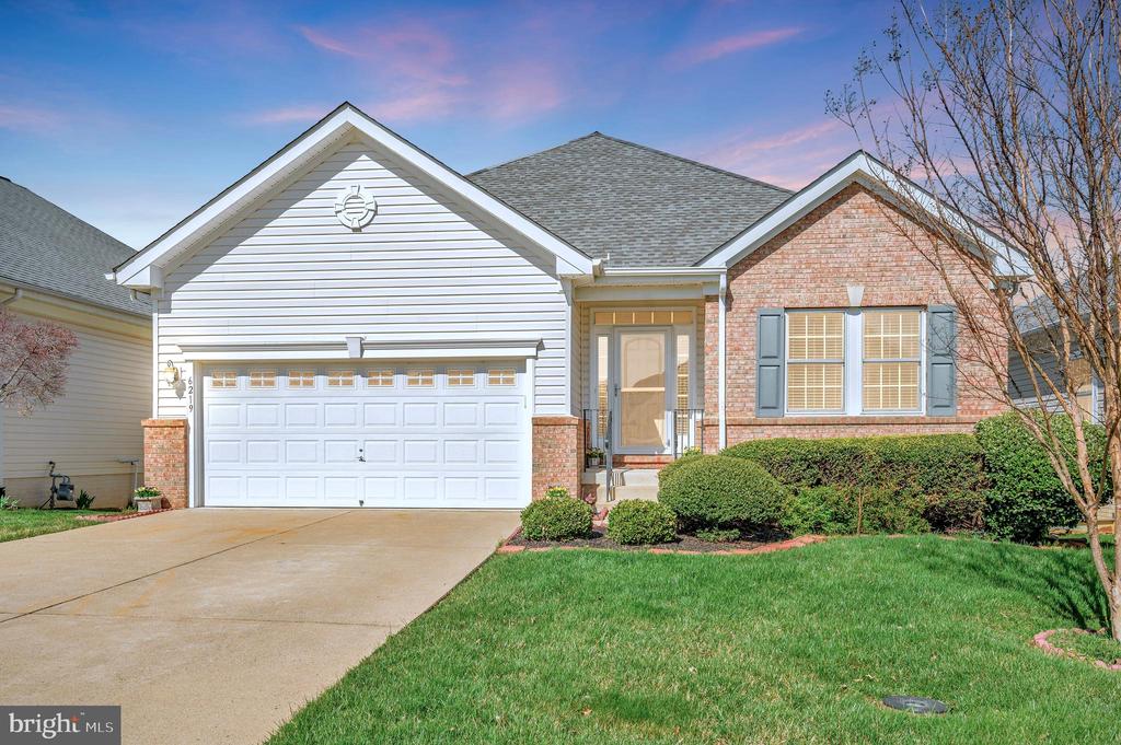 6219 E Dranesville Dr