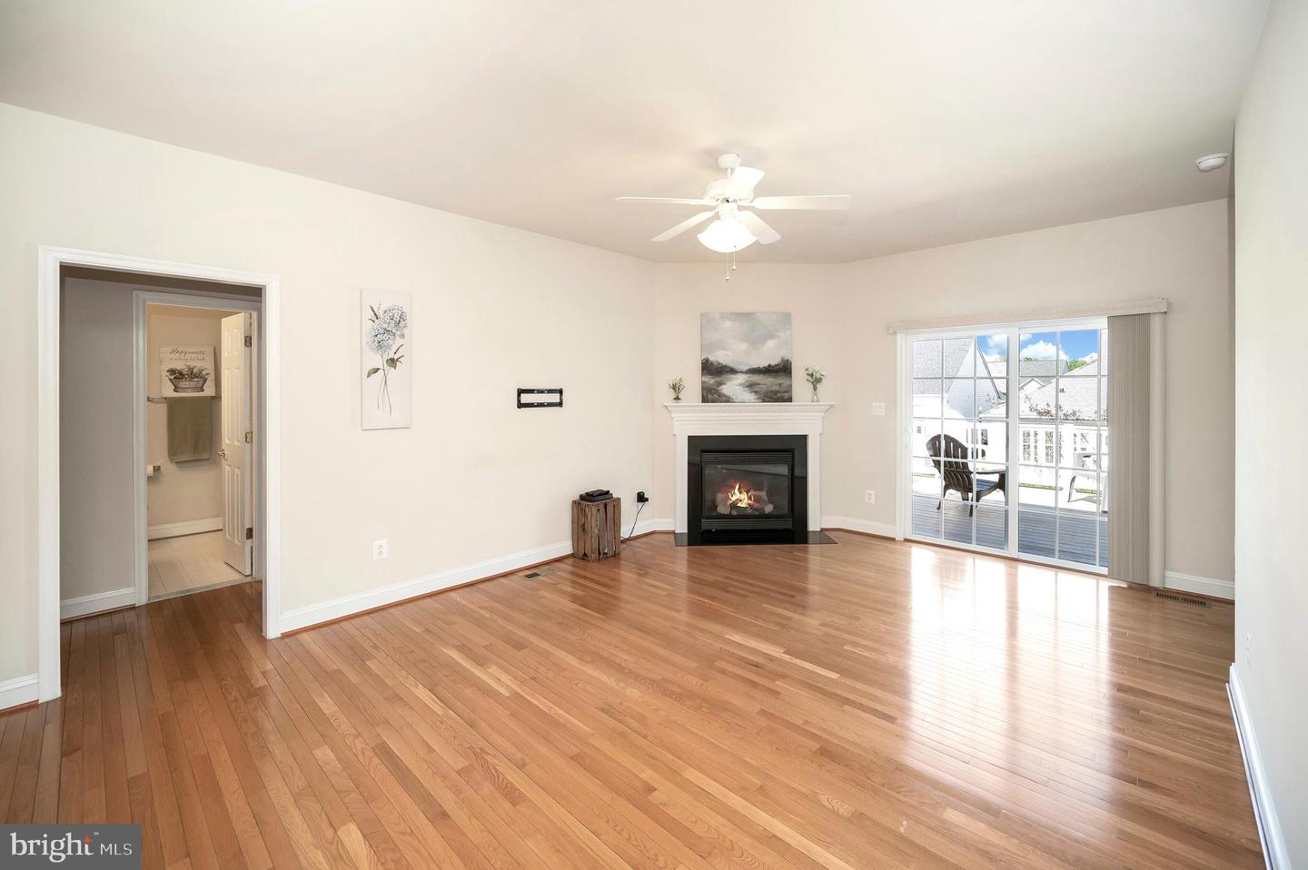 6219 E Dranesville Dr