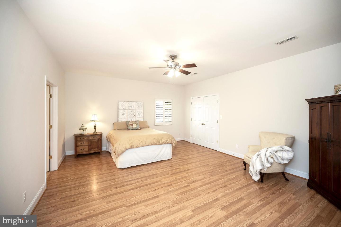 6219 E Dranesville Dr