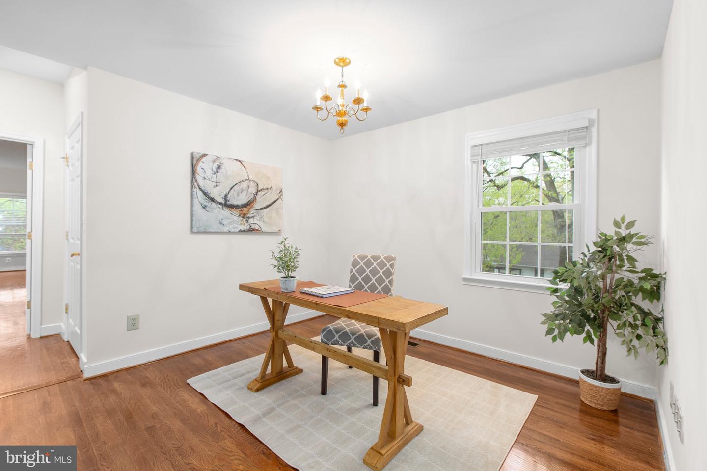 4 N Hill Ct