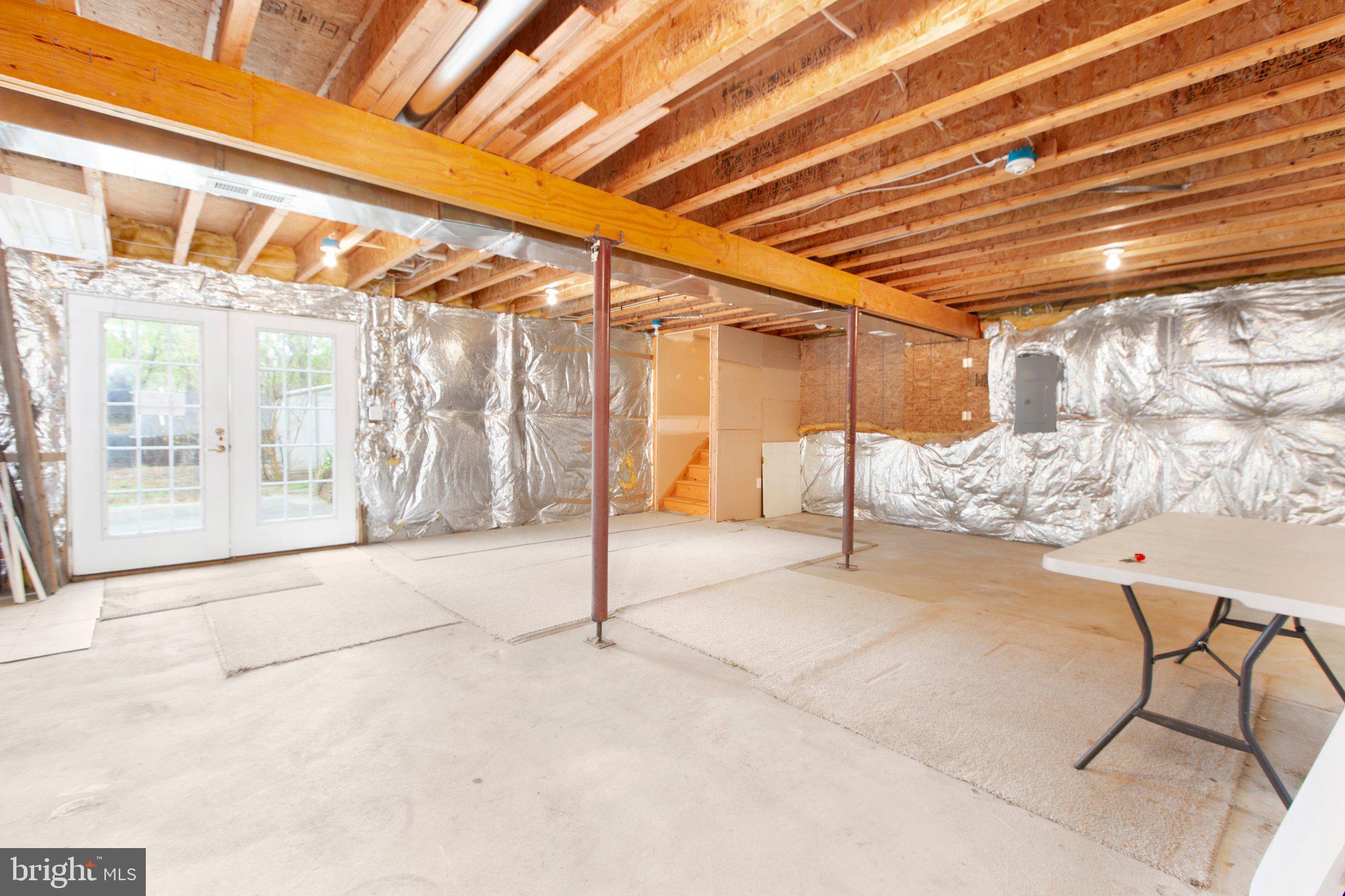 4 N Hill Ct