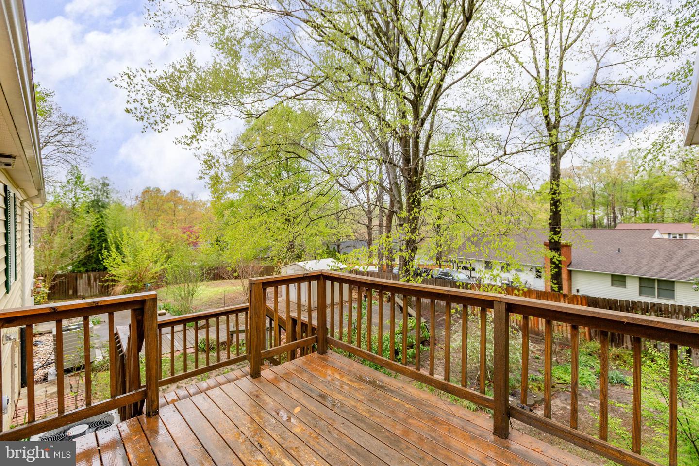 4 N Hill Ct