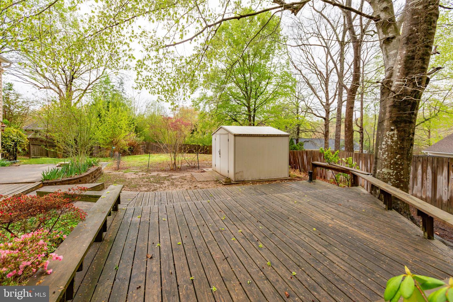 4 N Hill Ct