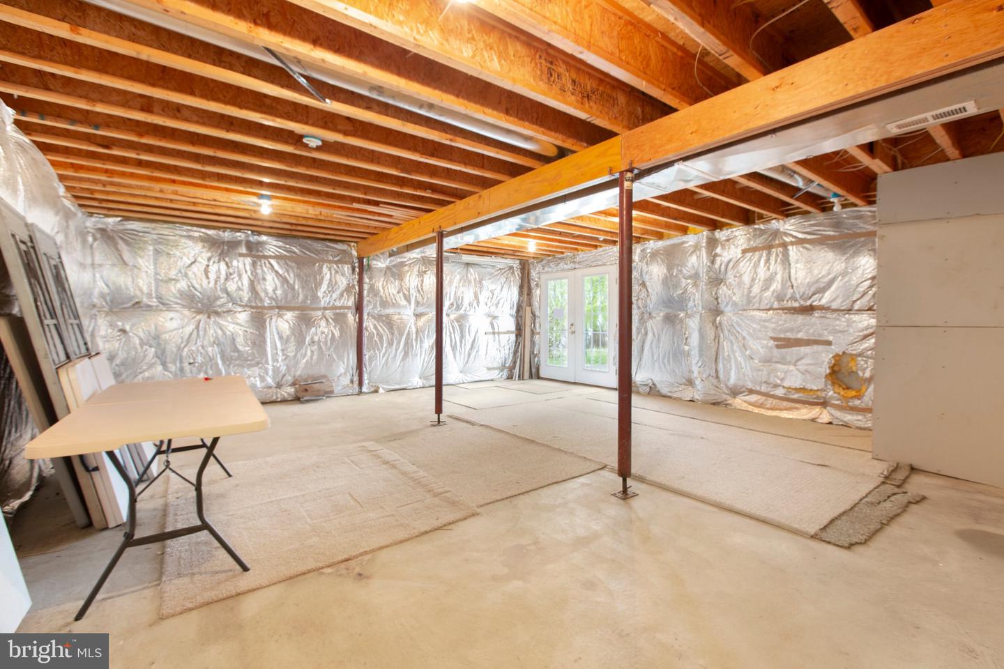 4 N Hill Ct