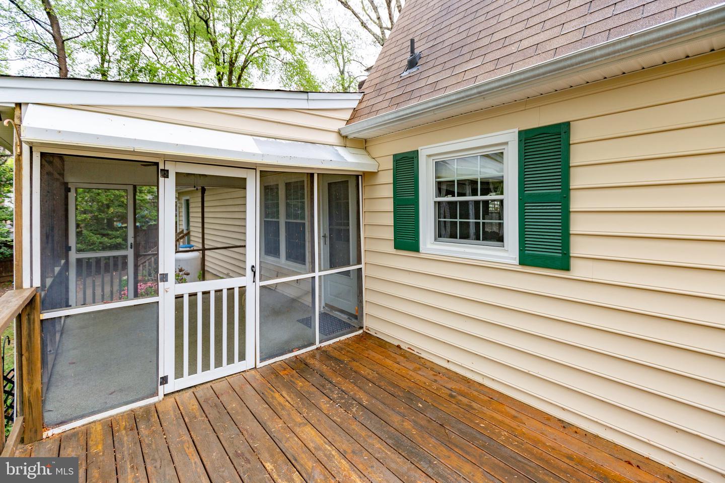 4 N Hill Ct
