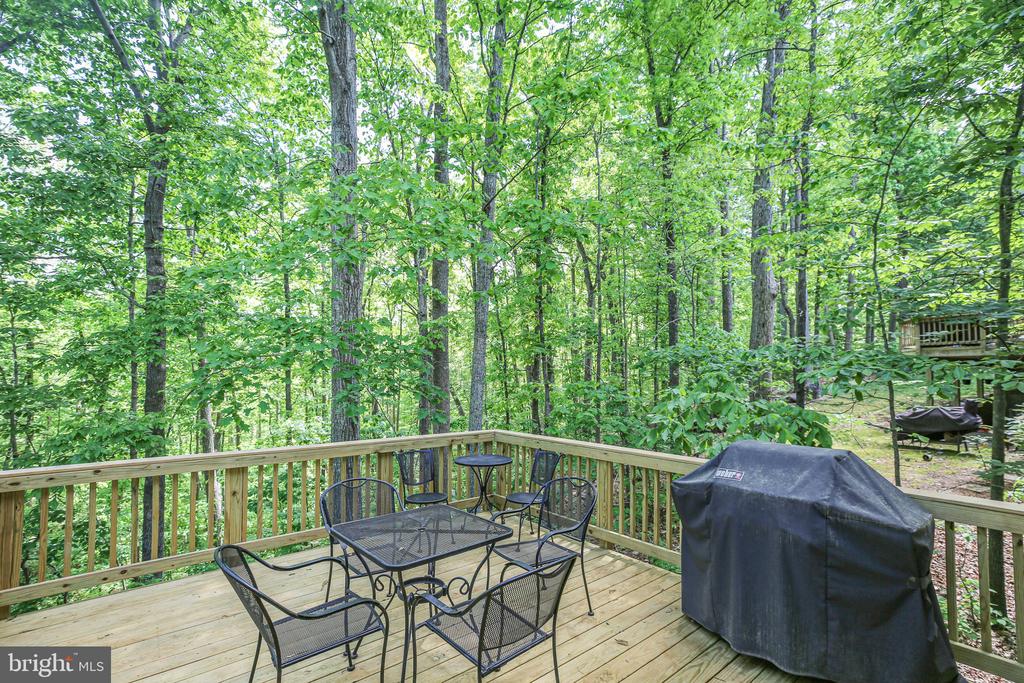 9711 Gunston Hall Rd