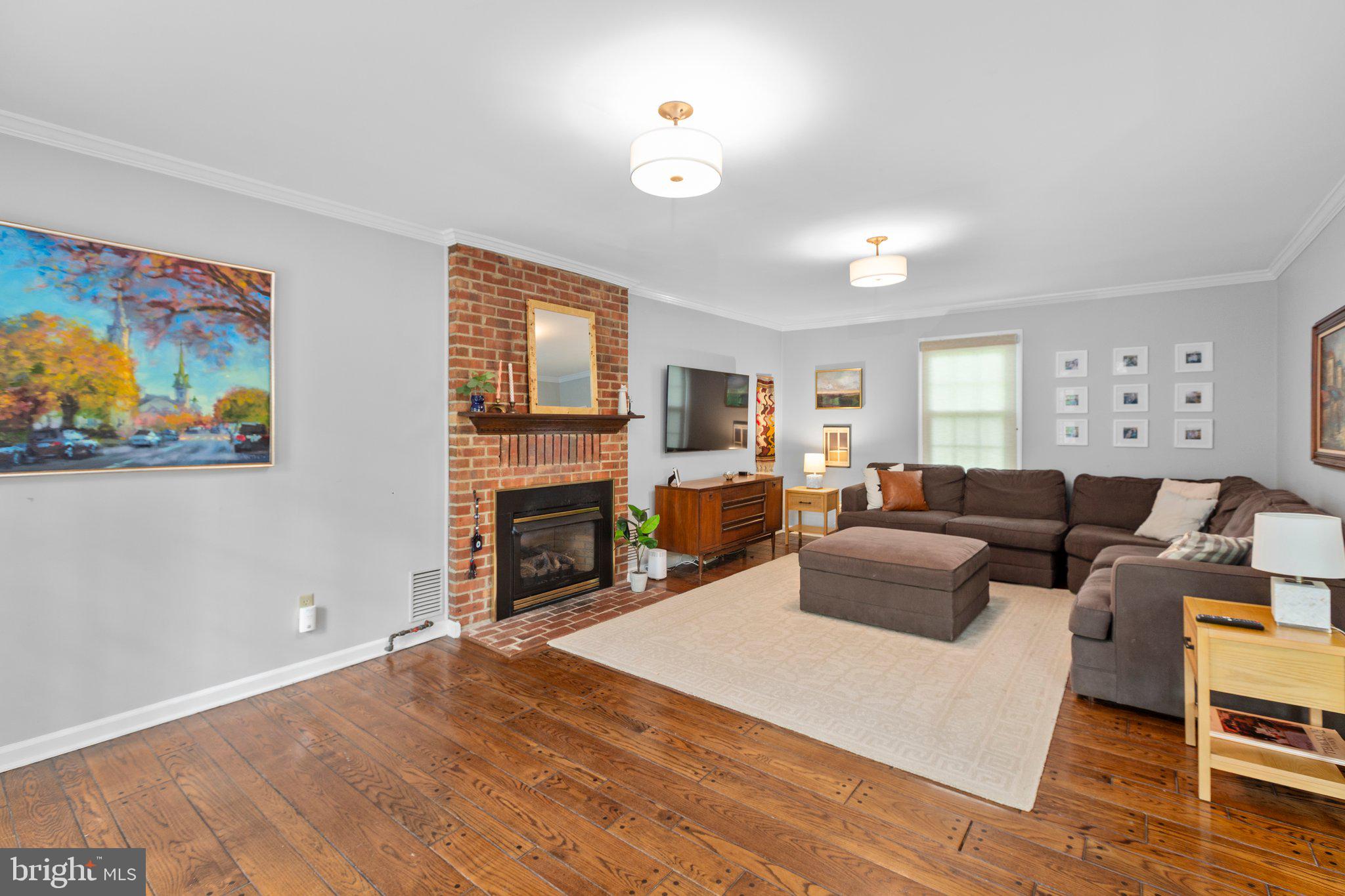4 Buxley Ct