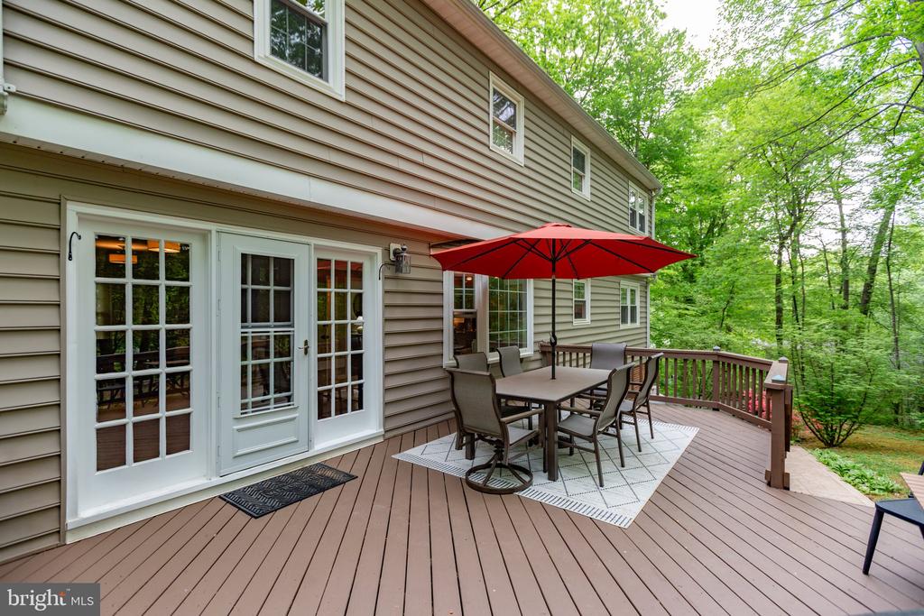 4 Buxley Ct