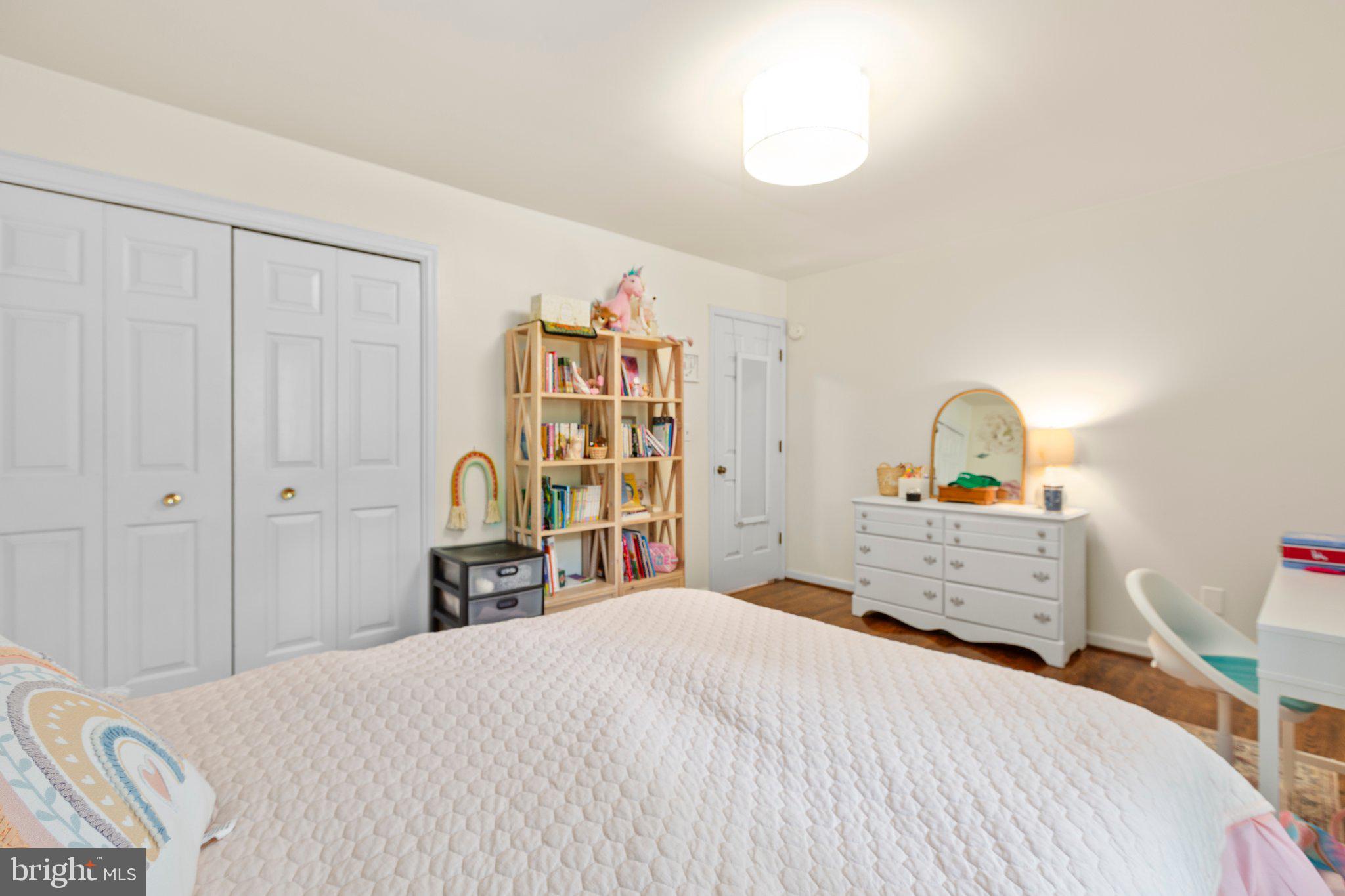 4 Buxley Ct