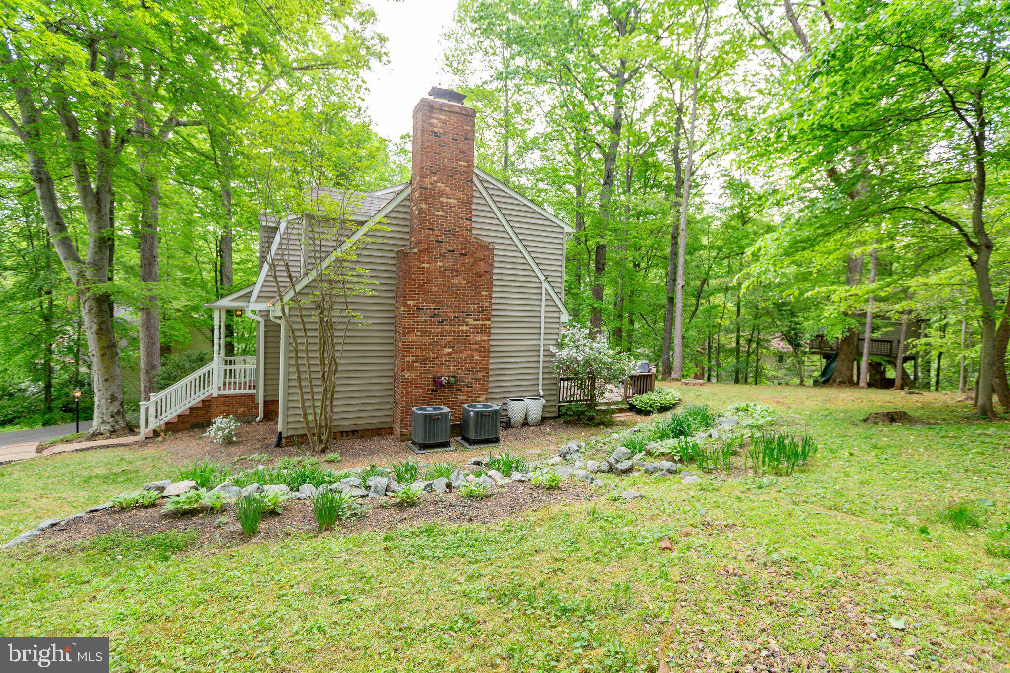 4 Buxley Ct