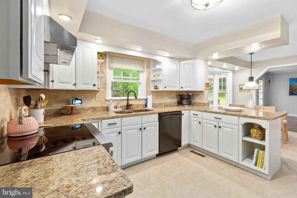4 Buxley Ct