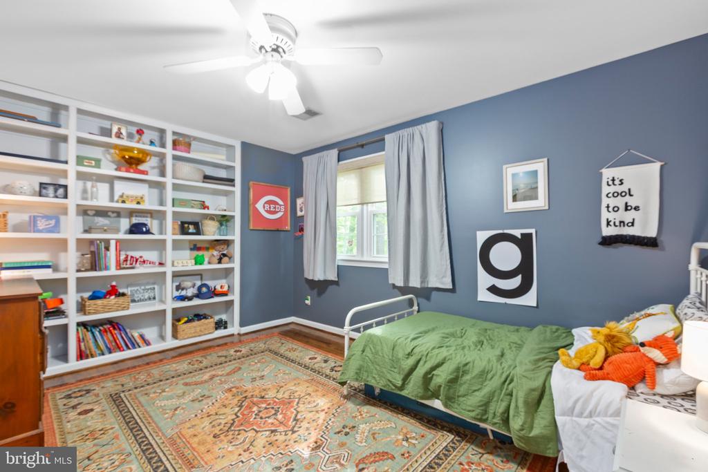 4 Buxley Ct