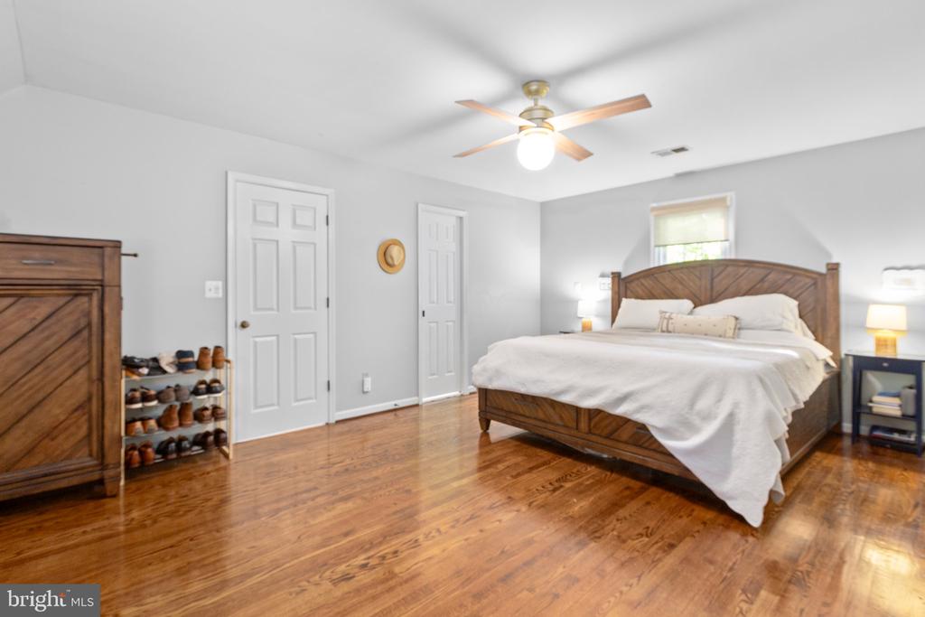 4 Buxley Ct
