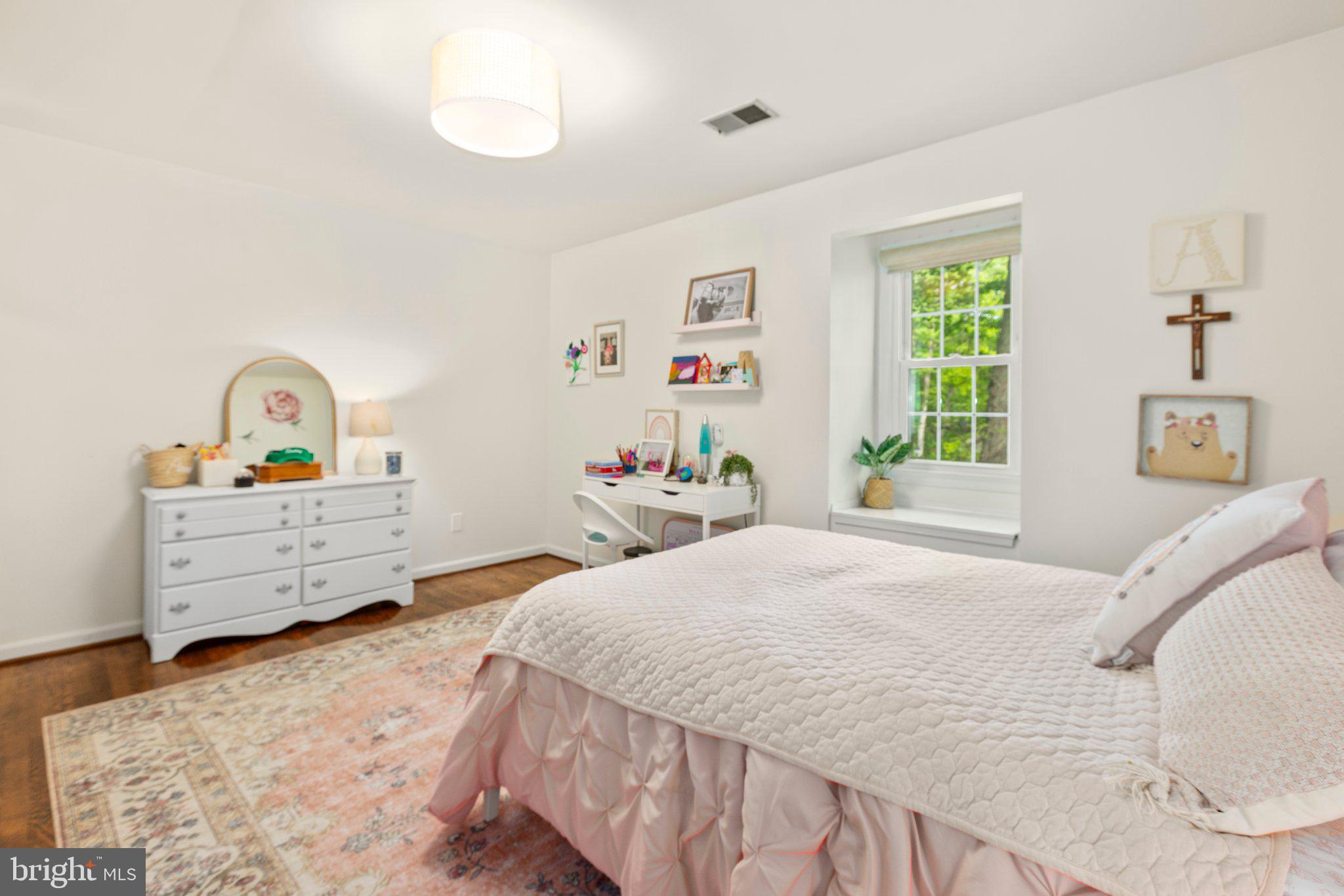 4 Buxley Ct