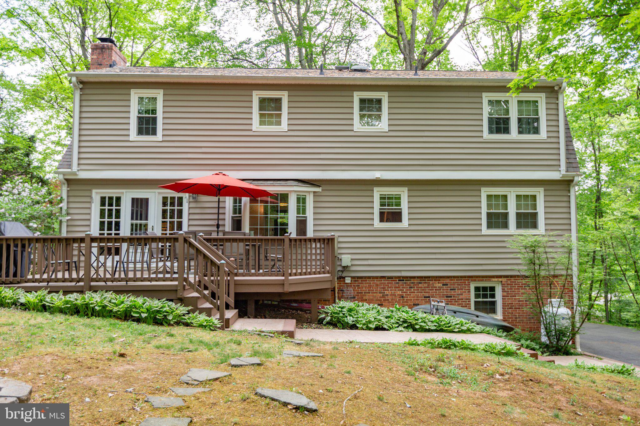 4 Buxley Ct