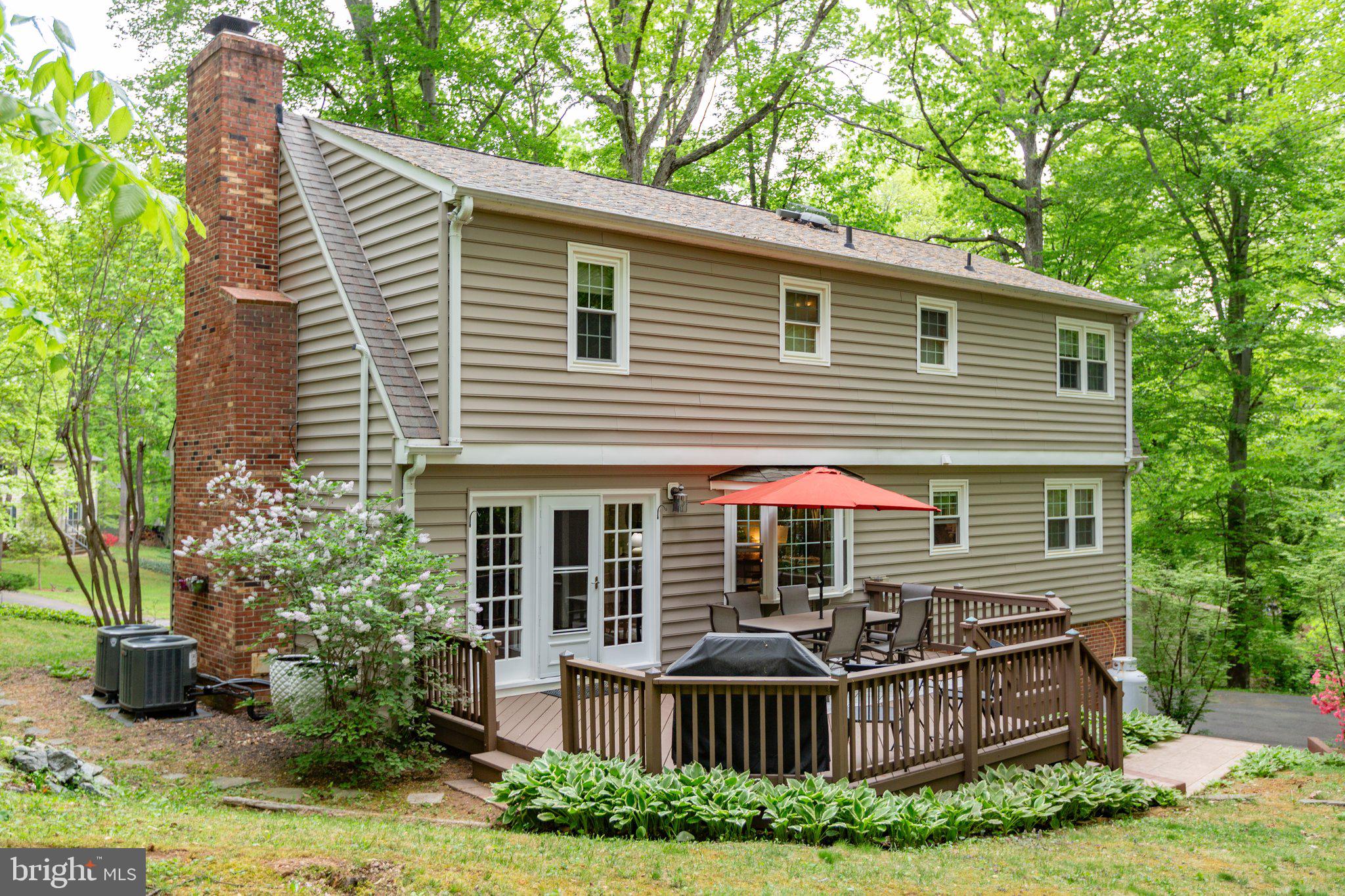 4 Buxley Ct