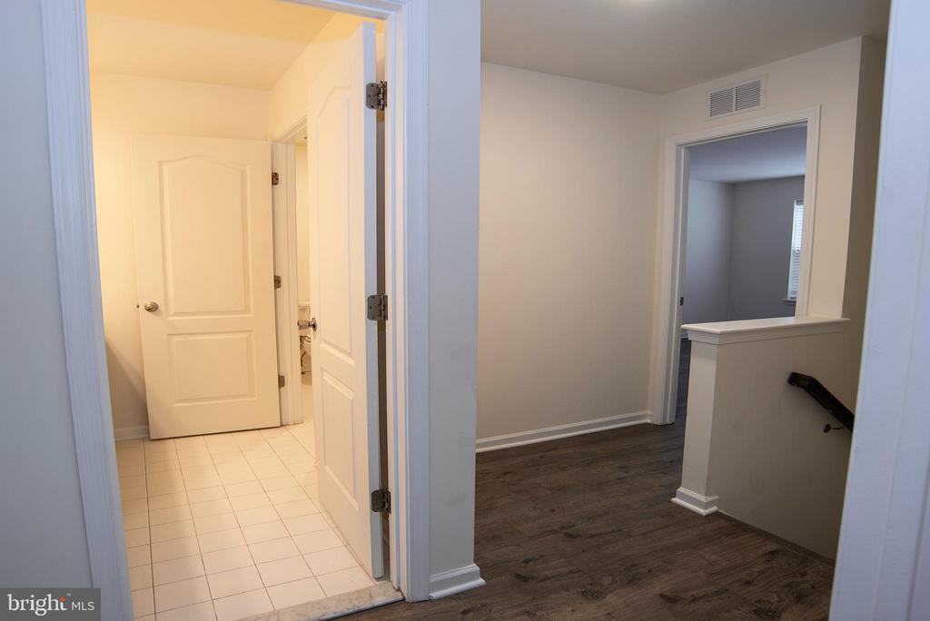 1600 HUDGINS FARM CIR