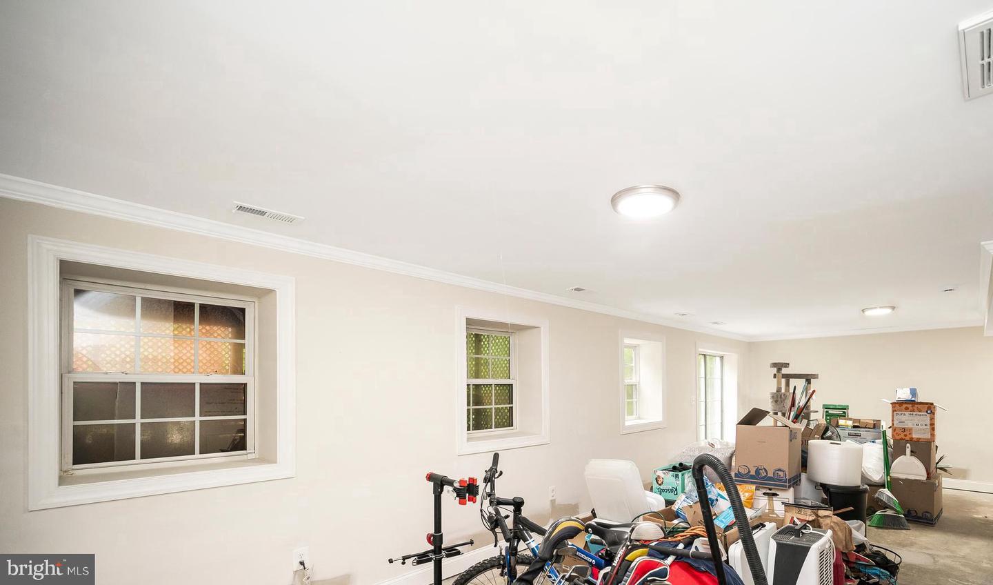 4401 Wexham Ct