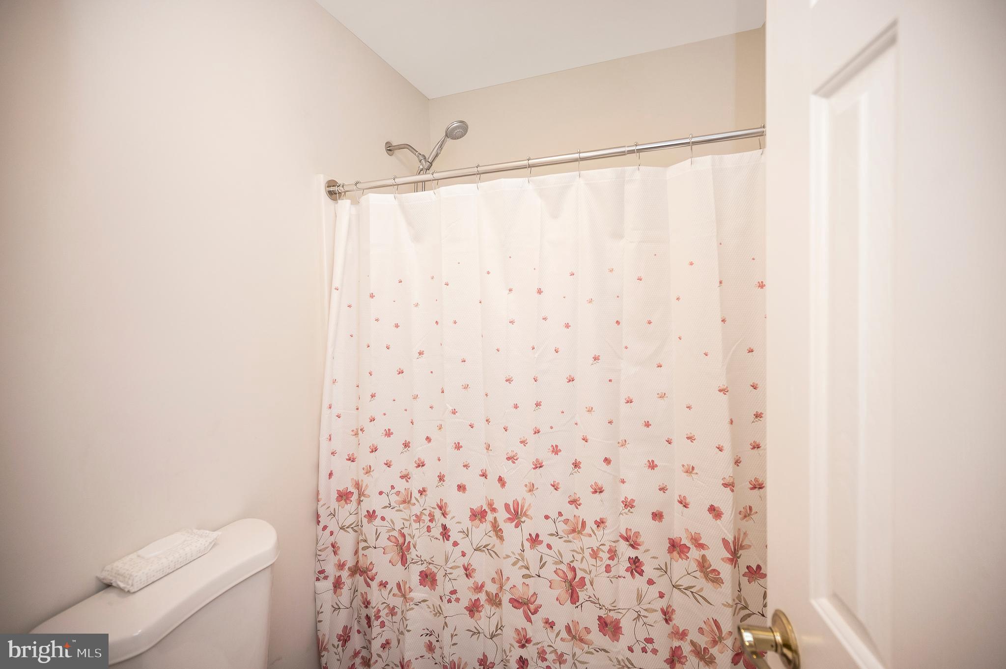 4401 Wexham Ct