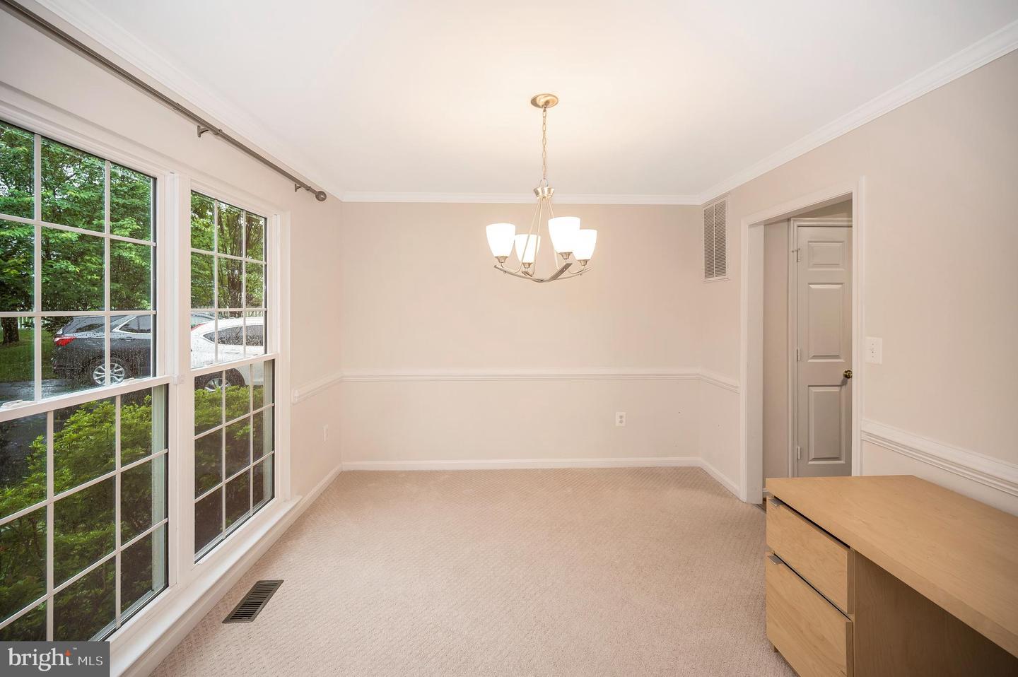 4401 Wexham Ct