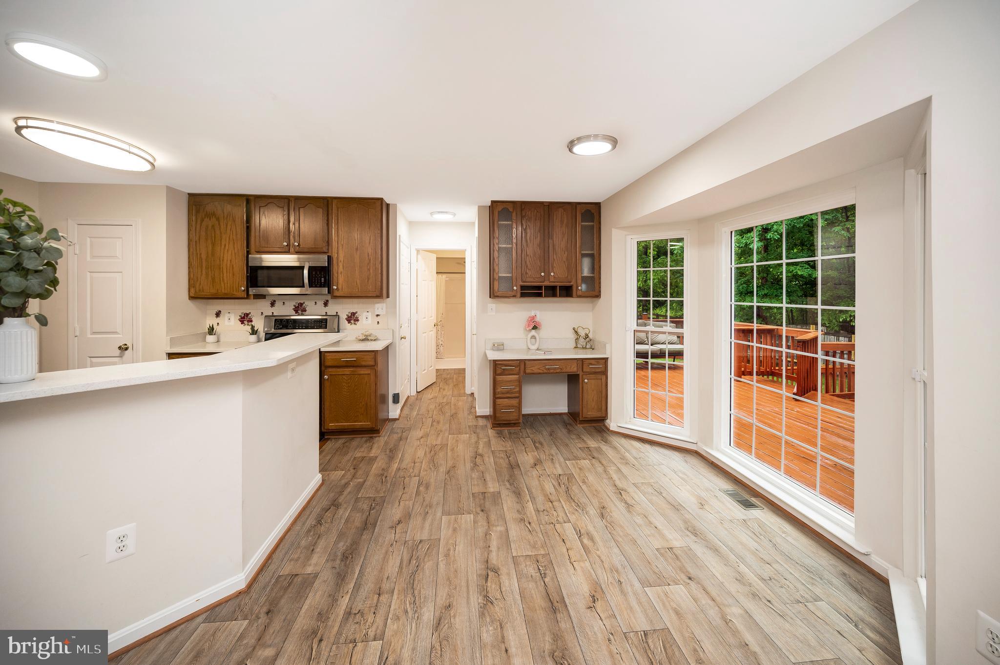 4401 Wexham Ct