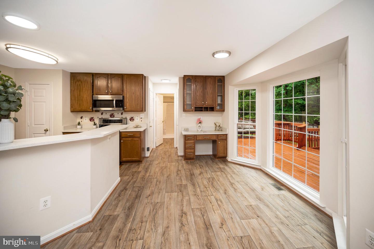 4401 Wexham Ct