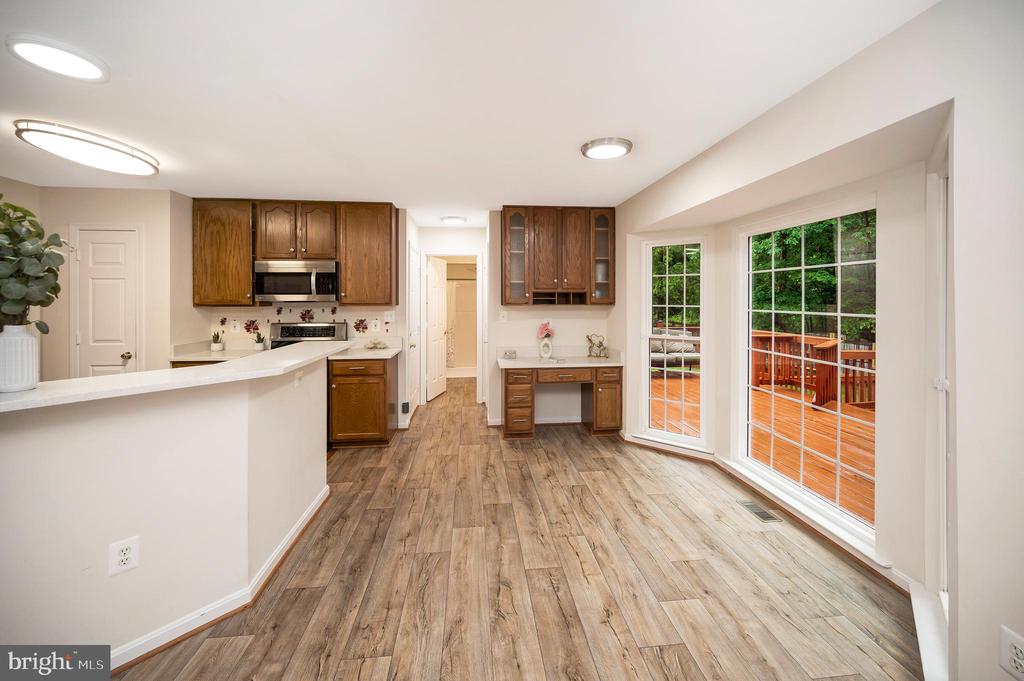 4401 Wexham Ct