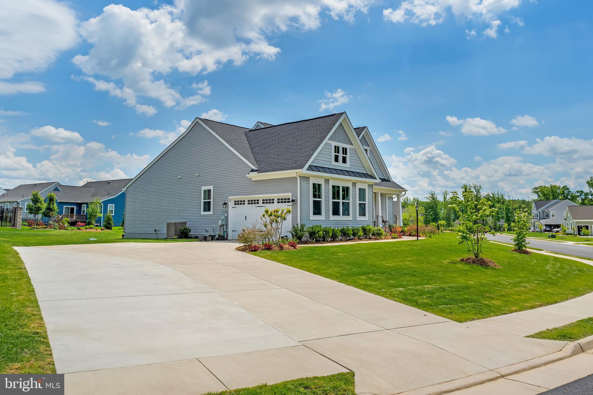 11726 Robin Woods Cir