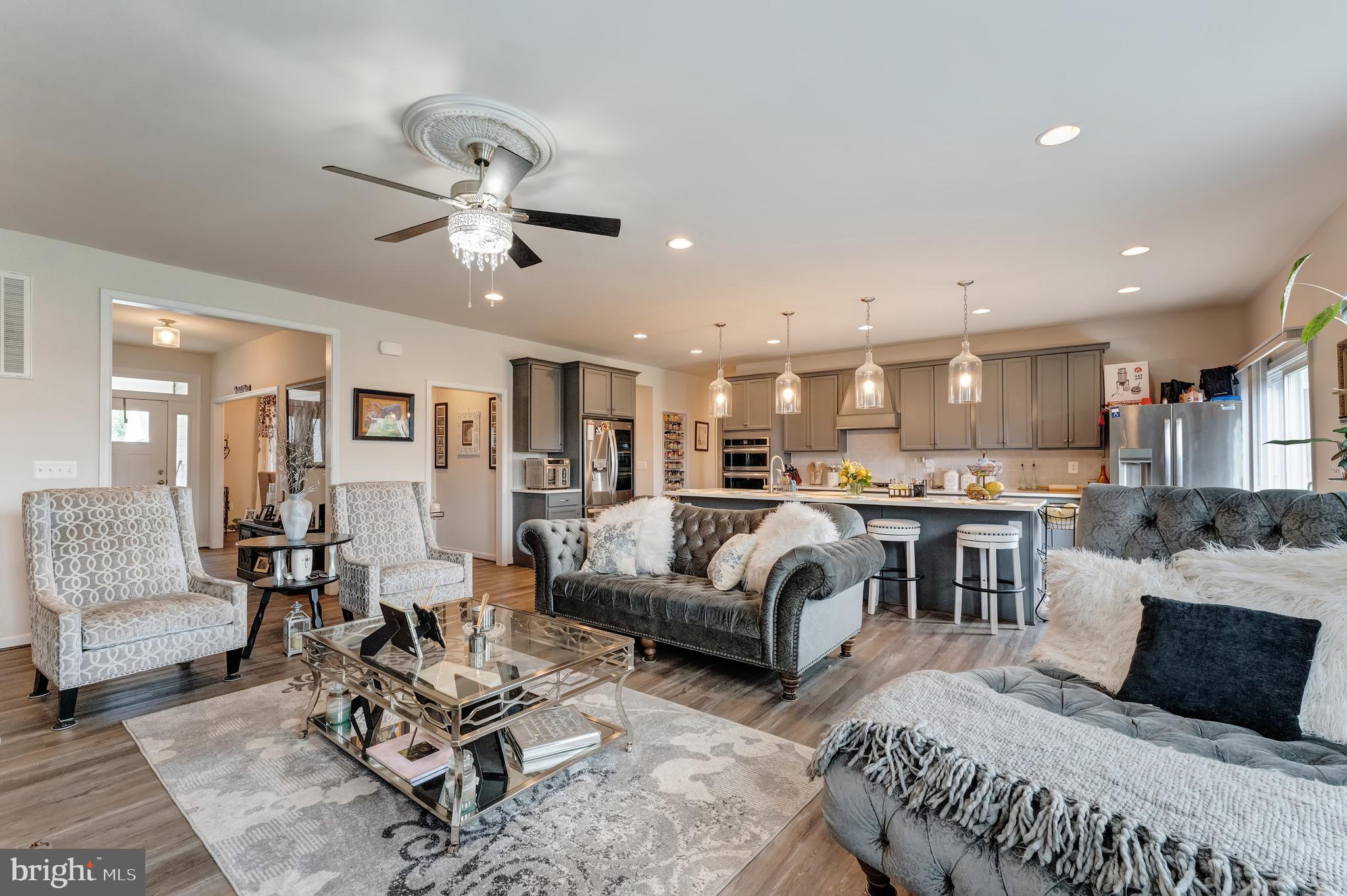 11726 Robin Woods Cir