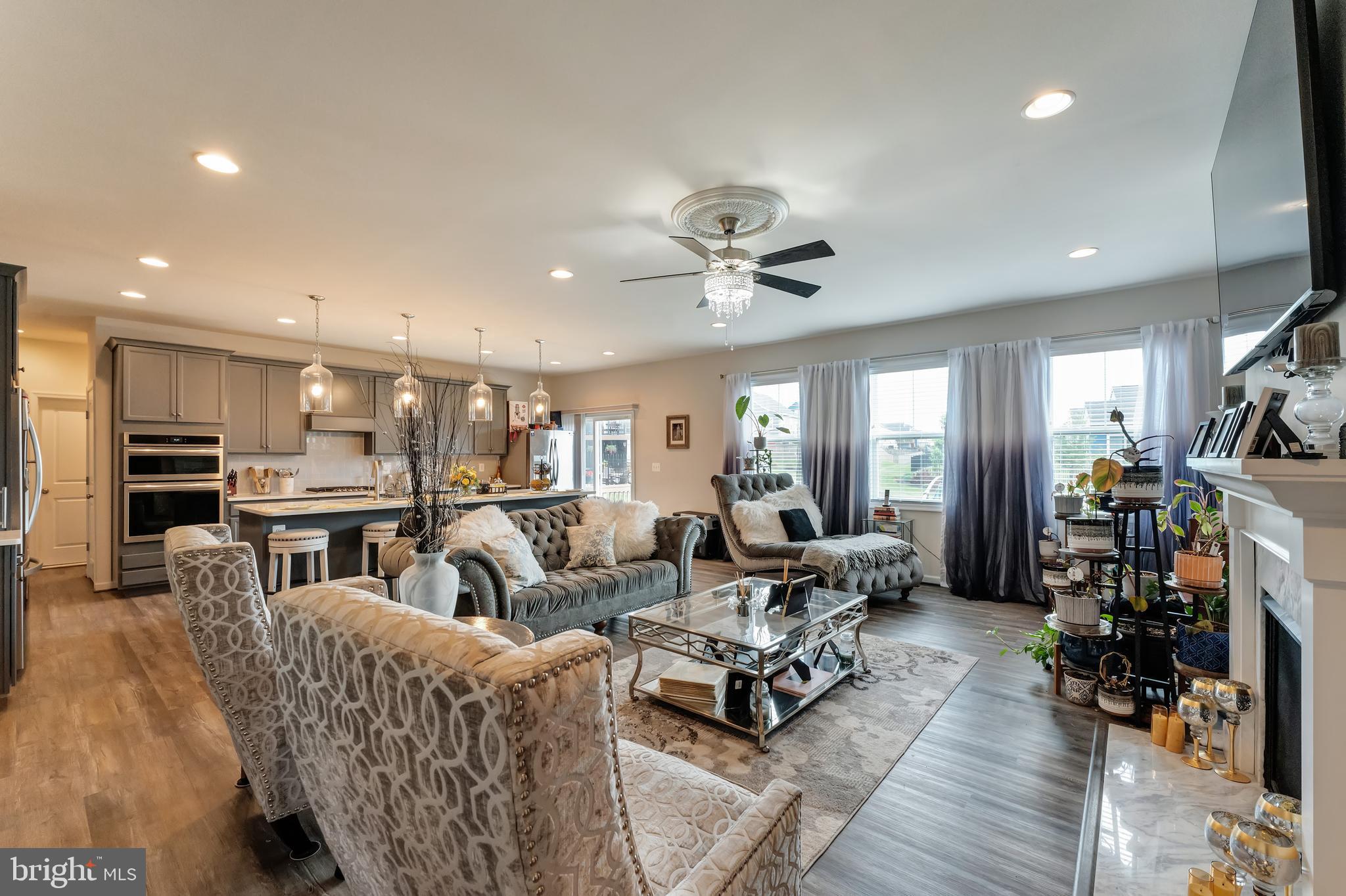 11726 Robin Woods Cir