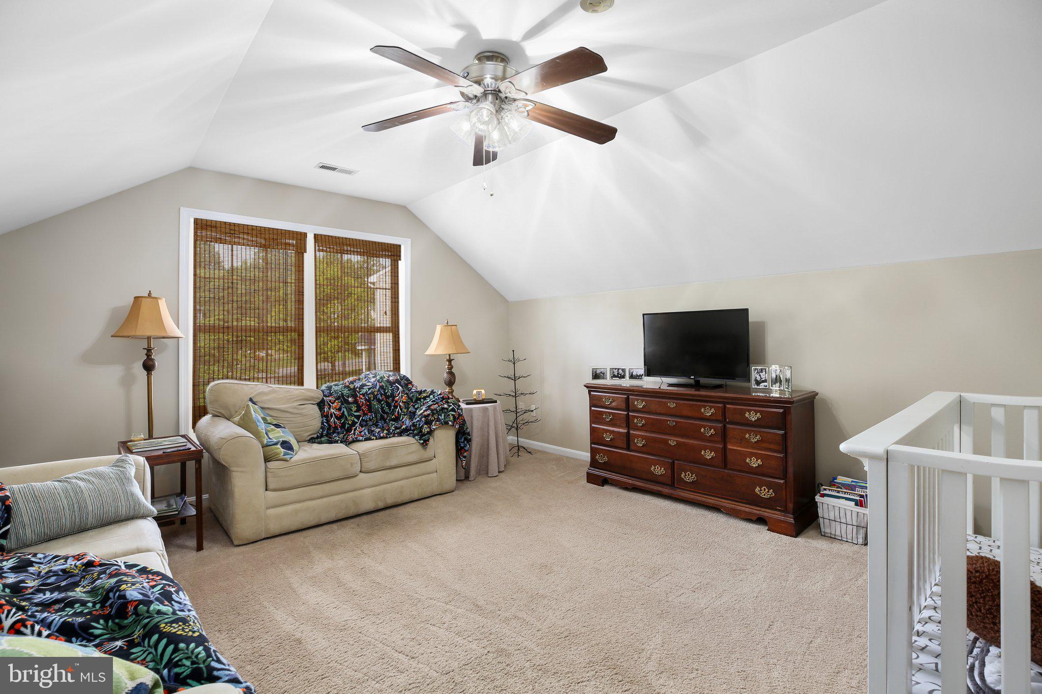 6101 W Melody Ct