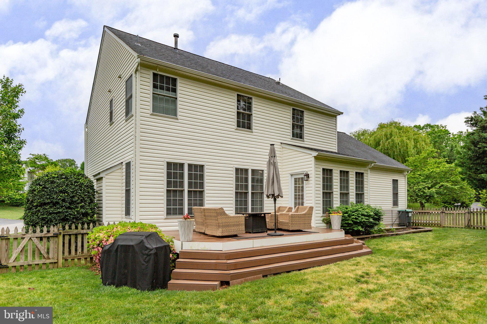 6101 W Melody Ct