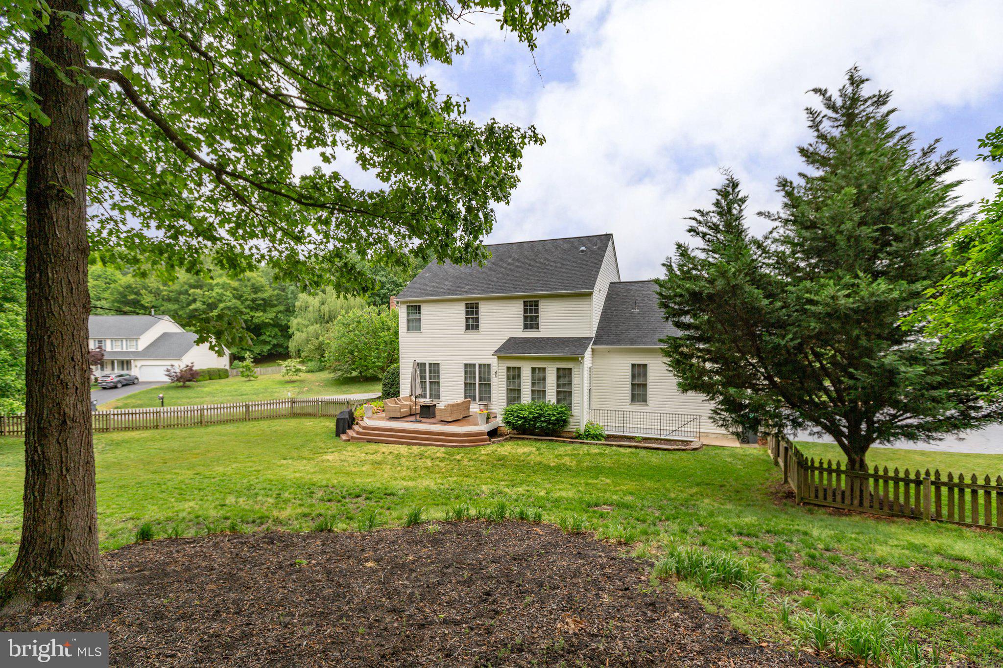 6101 W Melody Ct