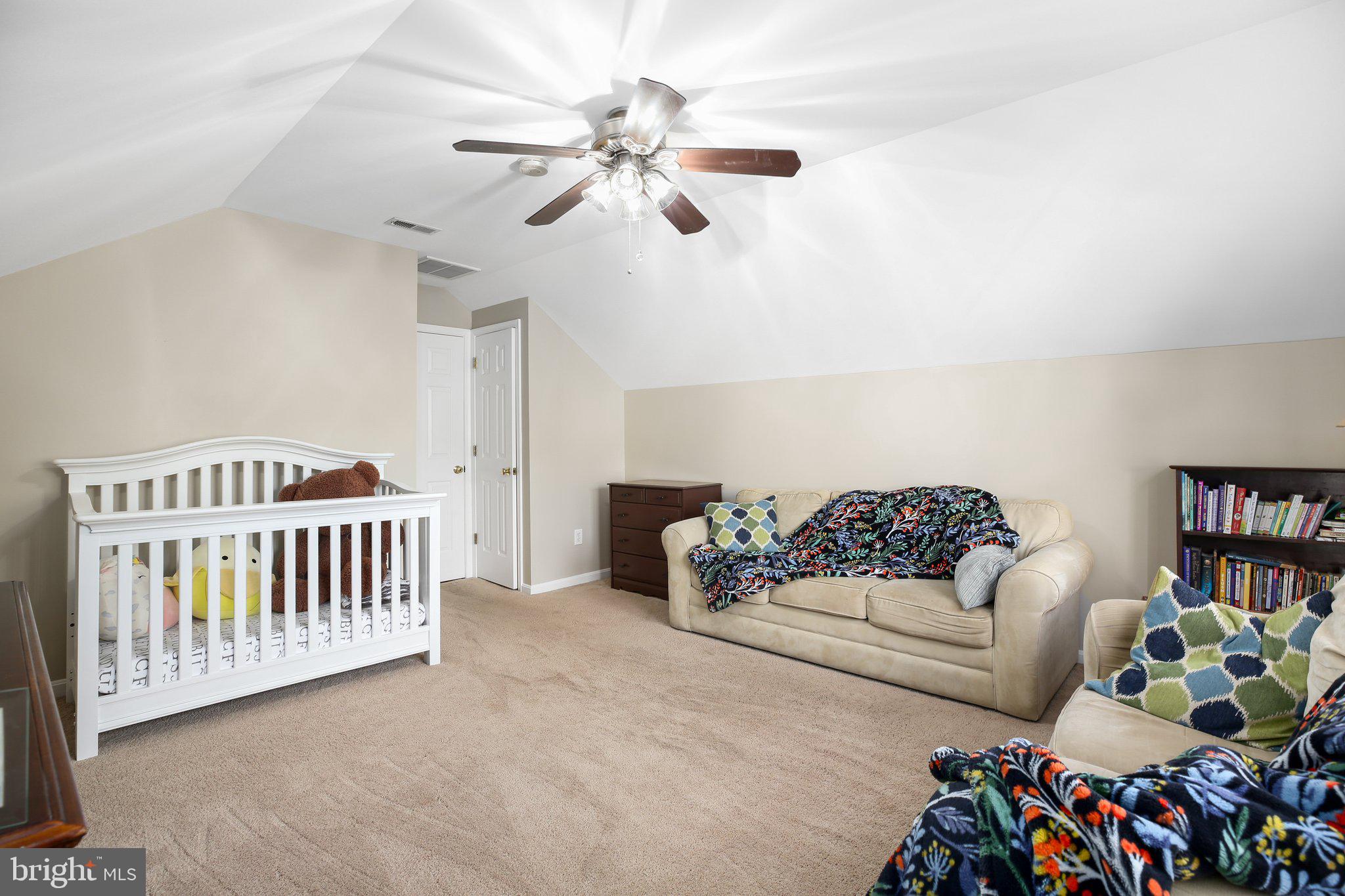 6101 W Melody Ct
