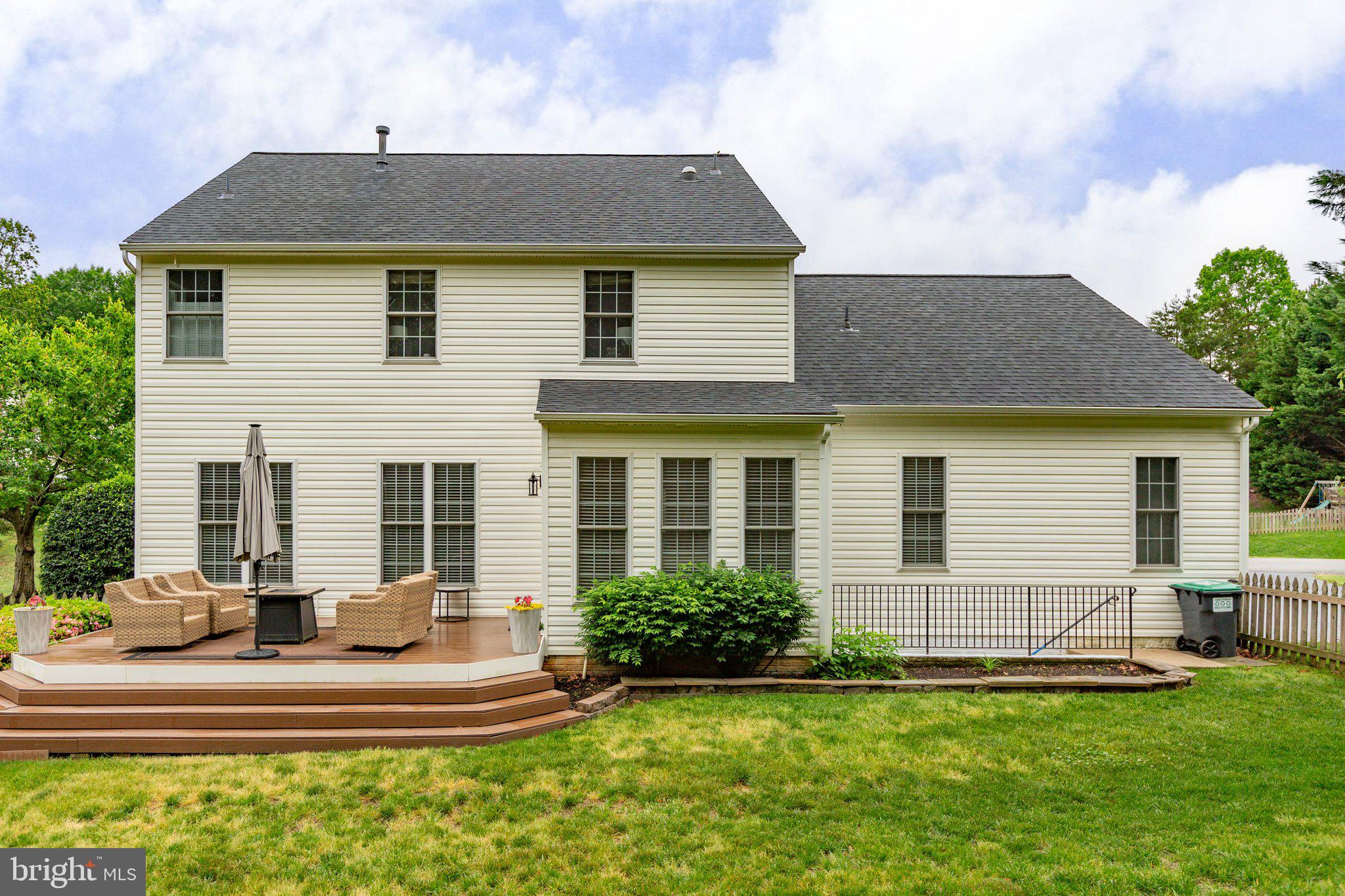 6101 W Melody Ct