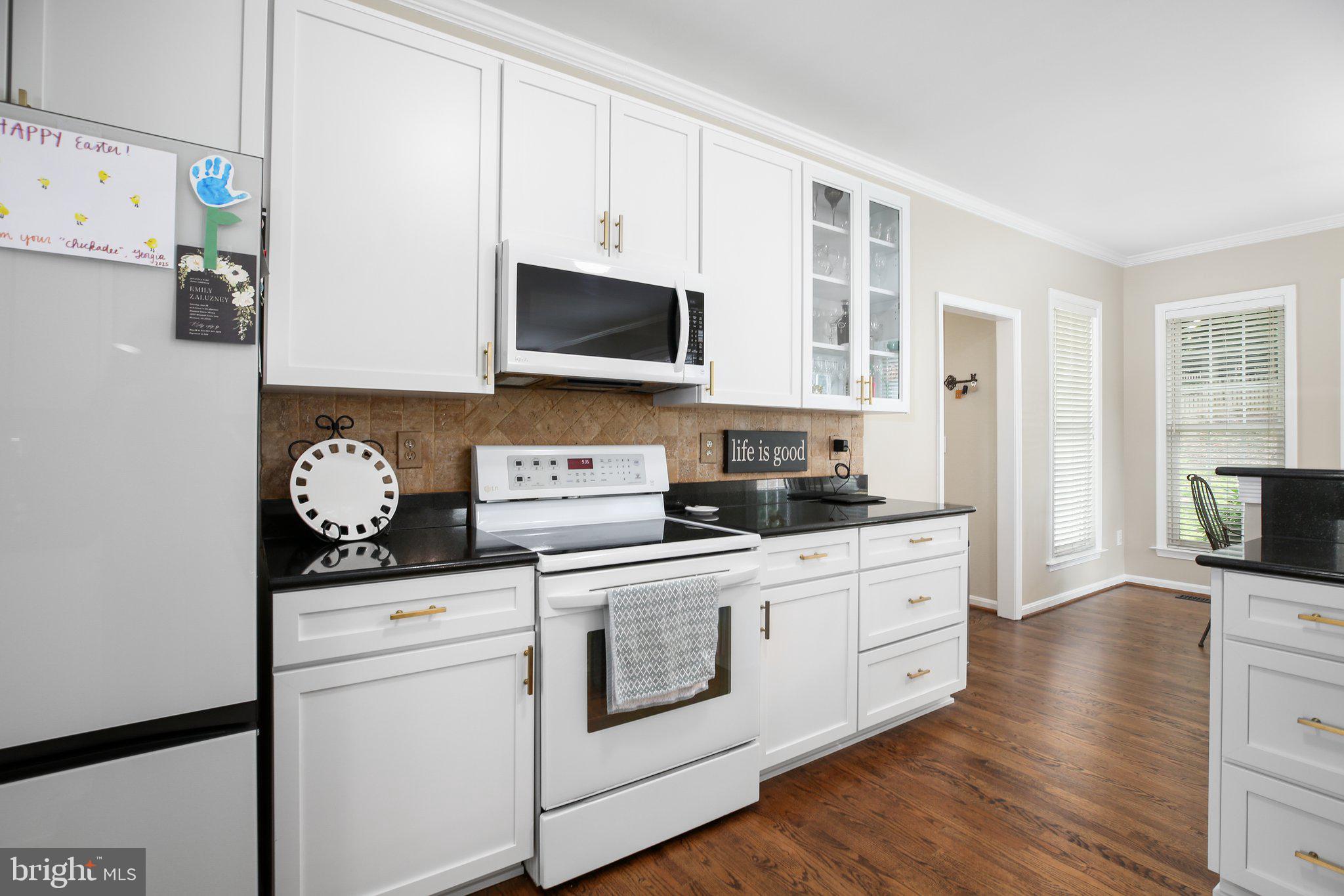 6101 W Melody Ct