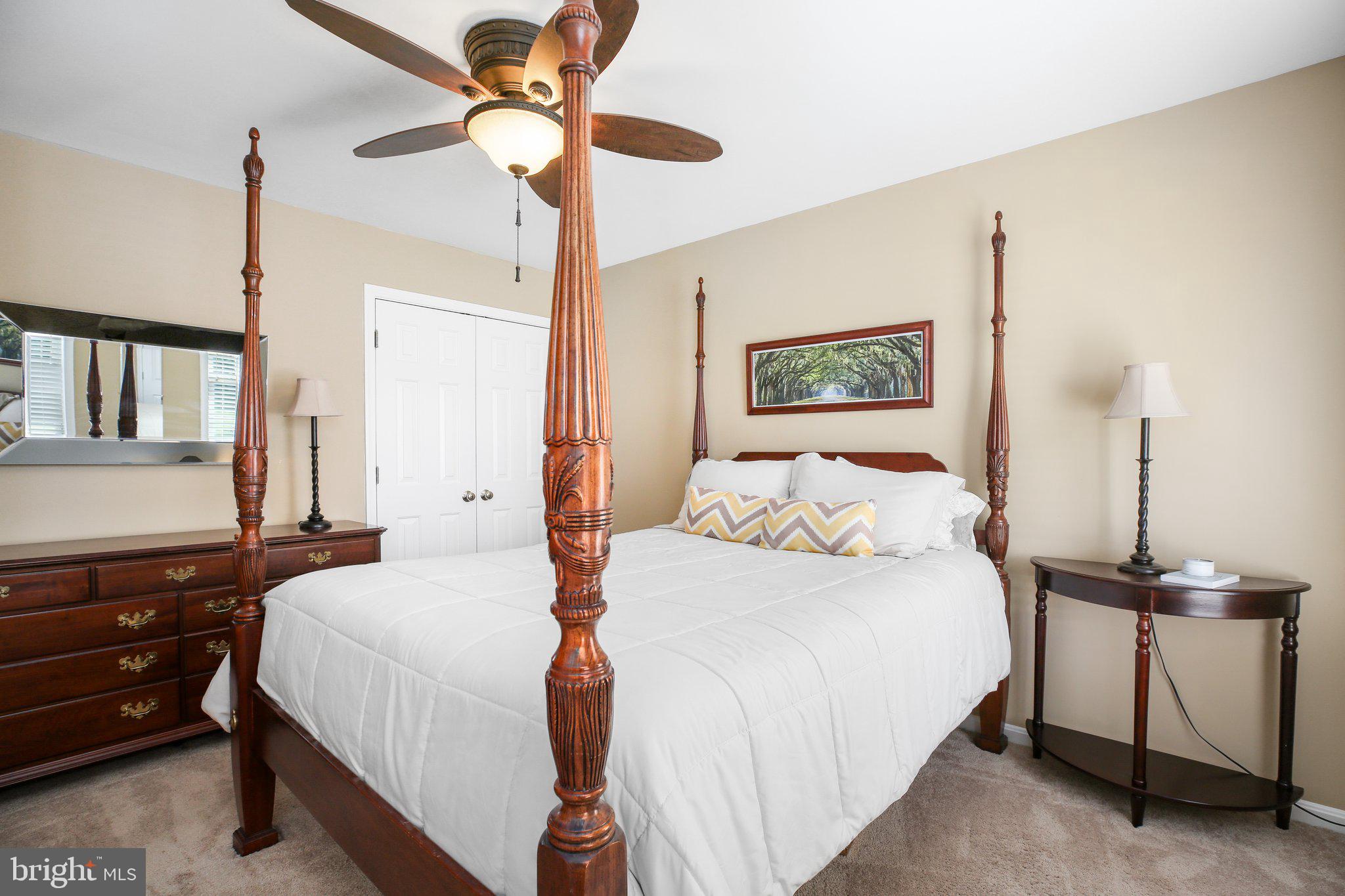 6101 W Melody Ct