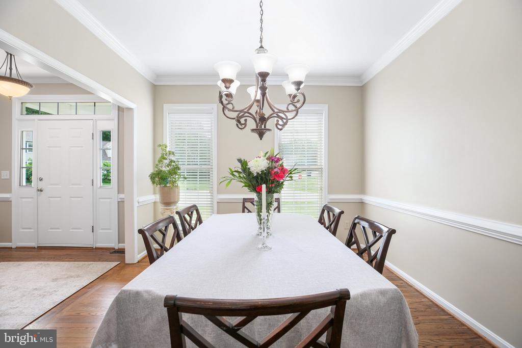 6101 W Melody Ct