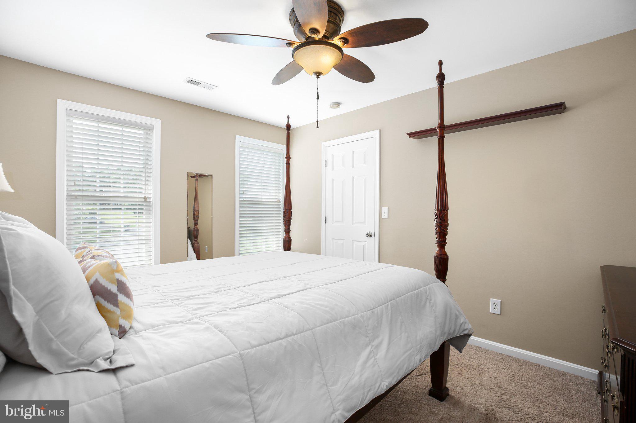 6101 W Melody Ct