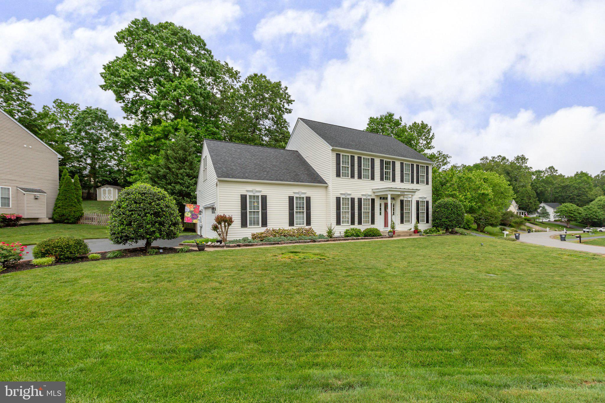 6101 W Melody Ct