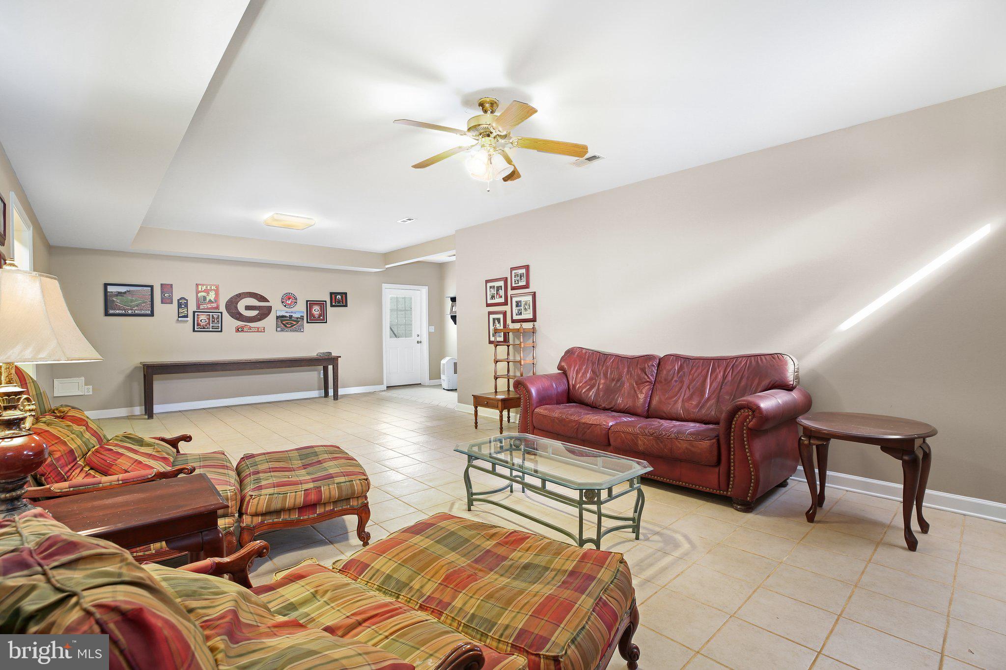 6101 W Melody Ct