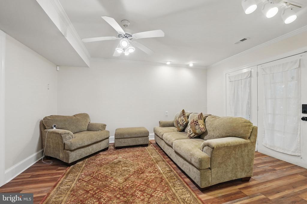 10104 BLANDFIELD LANE