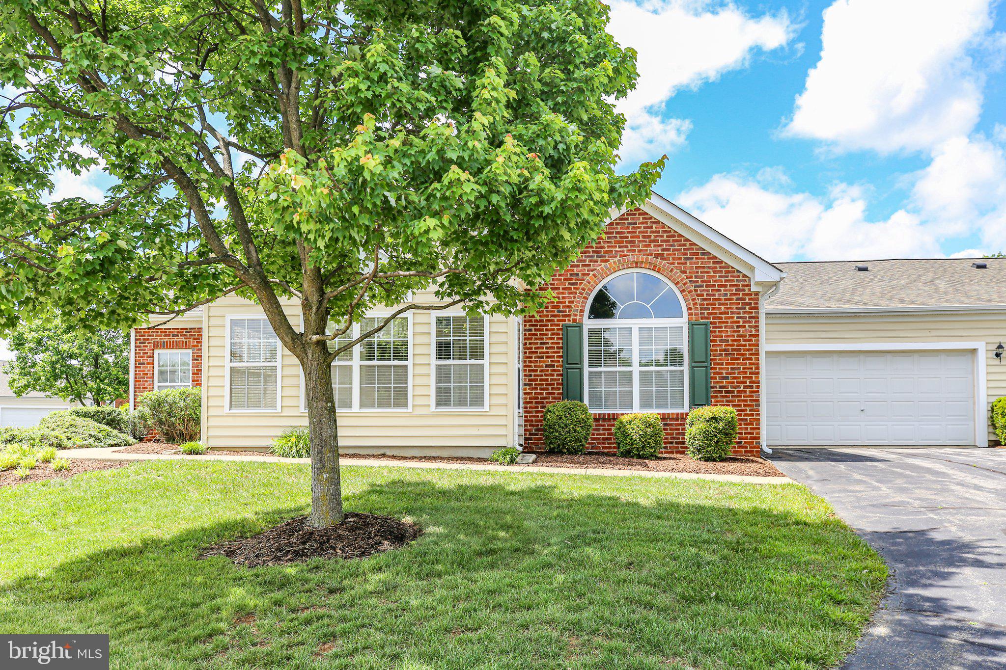 6231 Autumn Leaf Dr