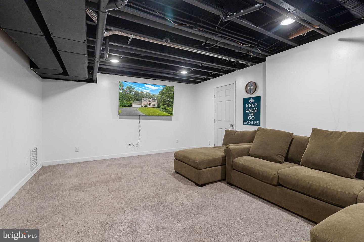 9900 Wellford Ct