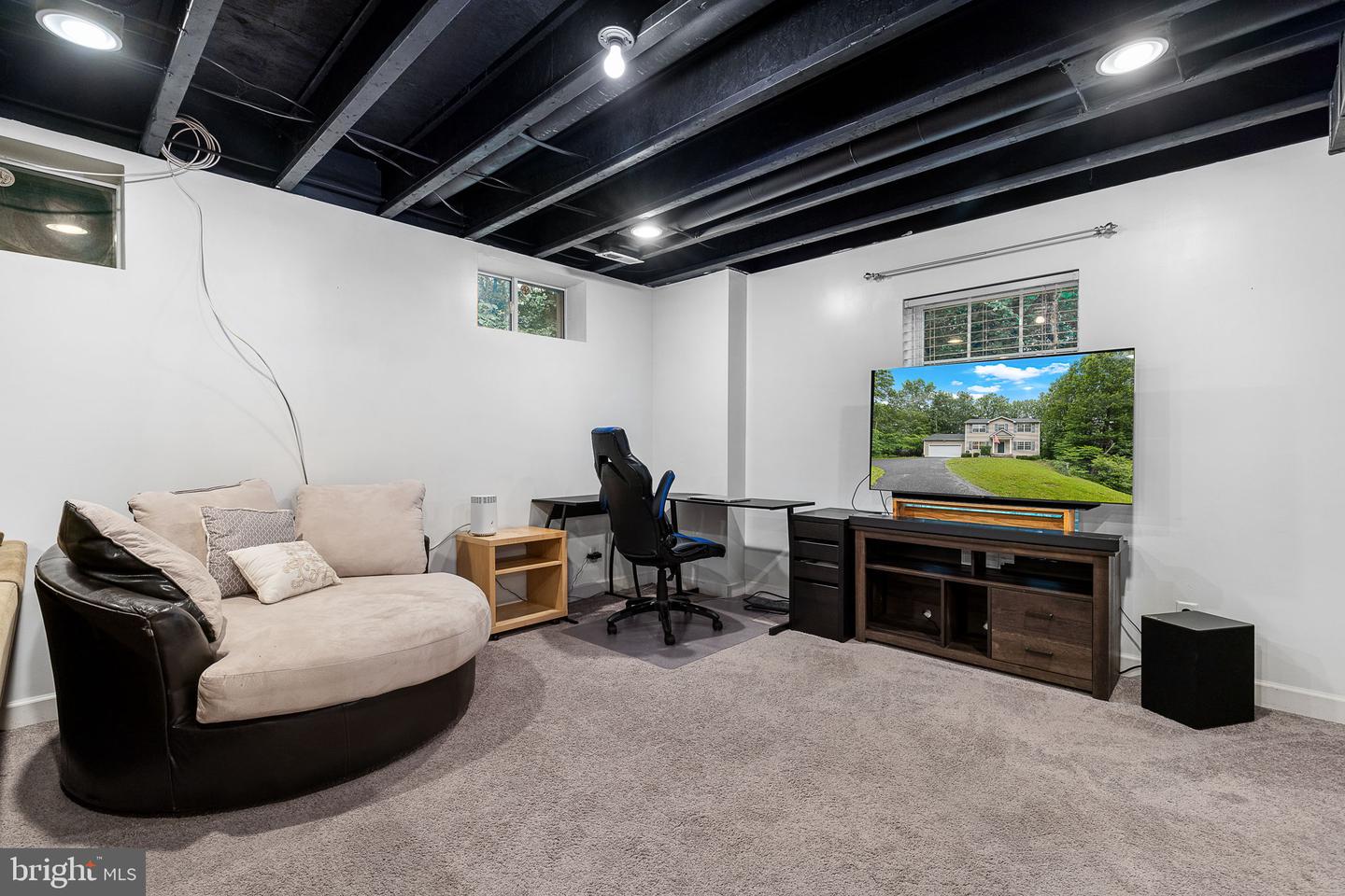 9900 Wellford Ct