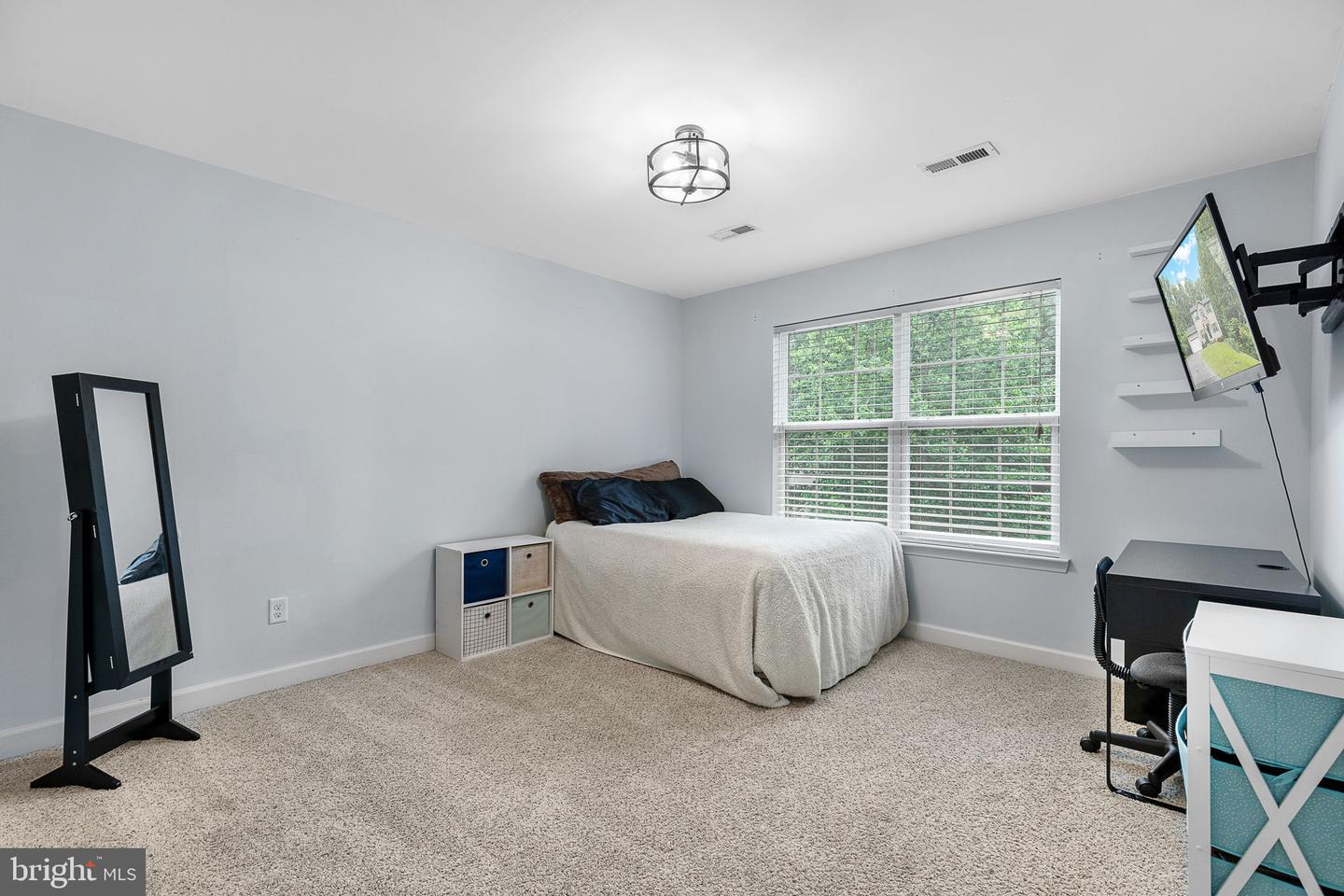 9900 Wellford Ct